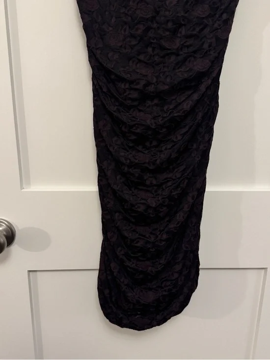 Free People Burgundy and Black Lace Mini Dress Ruched Sides Key Hole Back Med - Picture 6 of 12